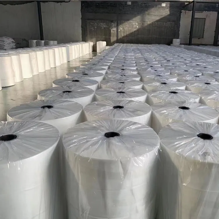 H10 h11 h12 h13 h14 polypropylene BFE99 PFE99 melt-blown pp spunbond gulungan kain nonwoven meleleh-blown filter kertas pemasok