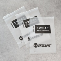 Sacs d'emballage de vêtement en plastique avec fermeture éclair Logo personnalisé imprimé PVC T-Shirt