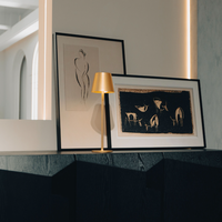 Lampe de table en fer forgé haut de gamme Rechargeable petite veilleuse pour la lecture Dimension d'emballage personnalisée pour une utilisation en chambre