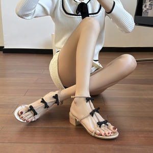 Sandalias de tacón medio con lazo de champán y punta abierta de piel sintética para mujer, estilo hebilla de una pieza, para verano, primavera y otoño - Product Image 1