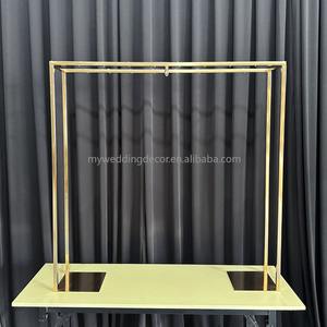 K26 Décorations de table de mariage modernes et durables de haute qualité, arche en métal doré de 90 cm avec support à fleurs pour accessoires de dîner aux chandelles - Product Image 4