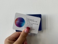 Carte-cadeau en plastique PVC personnalisée avec impression sur mesure, carte à gratter avec code PIN