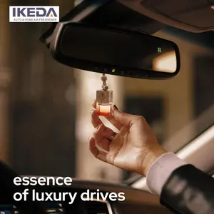 IKEDA 도매 액체 자동차 향수 사용자 정의 로고 럭셔리 향기 매달려 공기 자동차 청정제