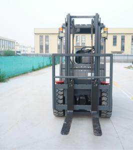 Empilhadeiras Elétricas Pequenas com Altura Ajustável, Capacidade de 1-7t, Bateria de Íon de Lítio para Uso em Quatro Rodas em Armazéns, Supermercados e Logística - Product Image 1