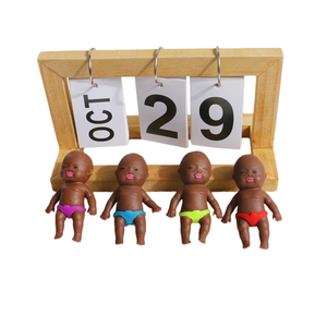 Poupée souple en forme de palmier africain pour enfants, jouet anti-stress à remontée lente, mini poupée portable avec short de couleur aléatoire - Product Image 1