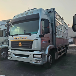 Camión de Carga Usado Sinotruk SITRAK G5 4x2 290HP 6.8m con Plataforma Euro 6 - Product Image 1