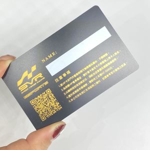 Diseño gratuito Impresión personalizada Tarjeta de visita de metal negro y dorado personalizada - Product Image 3