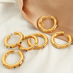 Aros Geométricos Circulares con Incrustaciones de Microcirconitas, Chapados en Oro de 18K, Unisex, para Uso Diario - Product Image 1