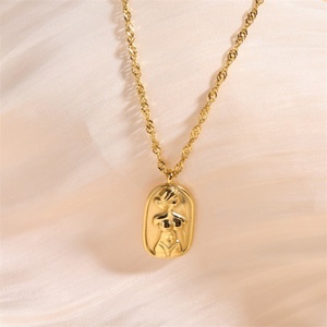 Collier pendentif corps et visage en acier inoxydable plaqué or 18 carats, motif vague d'eau, vente en gros - Product Image 4