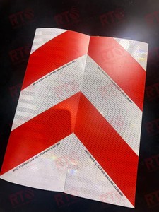 Настраиваемый логотип призматический клейкий красный белый полосный стикер отражающий шеврон для грузовика безопасности дорожного движения отражающий виниловый стикер - Product Image 5