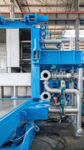 Macchina idraulica di alta precisione per lo stampaggio di blocchi di schiuma regolabile piastra di lavorazione e formatura - Product Image 5