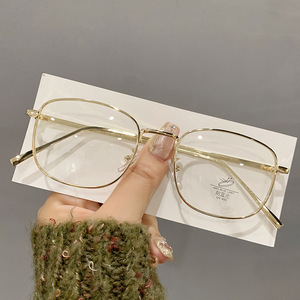 Lunettes anti-lumière bleue photochromiques à monture plate, effet changeant de couleur, sans <span class=keywords><strong>maquillage</strong></span>, tendance mode pour <span class=keywords><strong>femme</strong></span> - Product Image 4