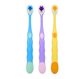Brosse à dents mignonne en forme de patte de chat pour enfants, poils doux, tête de brosse de 19 mm, couleurs personnalisables, usage domestique - Product Image 2