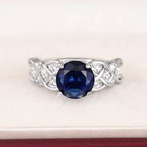 Anello con gemma blu avvolta in filo per donna, elegante gioiello da dito alla moda - Product Image 4