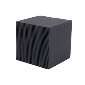 Charbon actif en nid d'abeille pour le traitement des gaz et de l'eau usagés, valeur d'iode 600, matériau anthracite, origine Jiangsu - Product Image 1