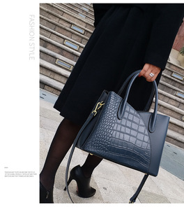 Sac à main de luxe grande capacité en cuir véritable pour femme, nouveau modèle, sac fourre-tout à bandoulière, vente en gros d'usine - Product Image 3