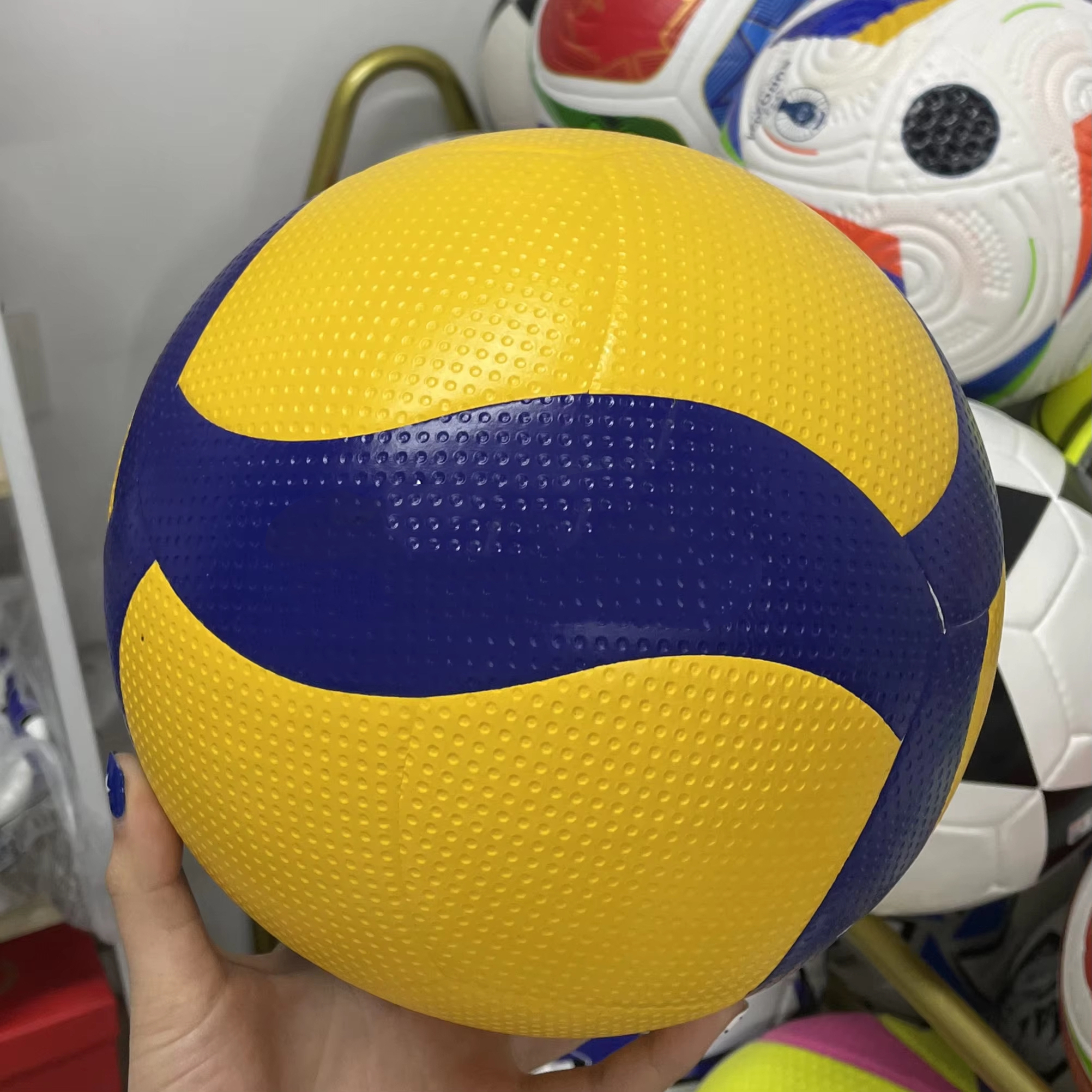 バレーボールに必要な高品質ギア：優れたミカサバレーボールセレクション