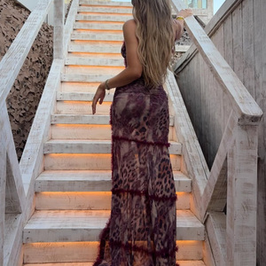 Fournisseur de commandes en gros 2026 Robe pour femme d'été décontractée style bohème pour la plage et les vacances, rouge bordeaux, en dentelle avec applique florale 3D, de qualité supérieure, avec découpes de <span class=keywords><strong>tailleur</strong></span> - Product Image 3