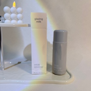 <span class=keywords><strong>Base</strong></span> de maquillage hydratante et éclaircissante Hayley's Hot Selling 140ml - Product Image 1