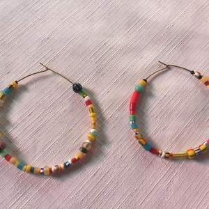 pendientes de cuentas Creaciones hechas a mano - Product Image 1