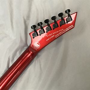 Guitarra Eléctrica Personalizada de Fábrica KH-<span class=keywords><strong>2</strong></span> 2009 <span class=keywords><strong>Ouija</strong></span> Roja Estilo Signature de Kirk Hammett con Acabado Brillante, Aros y Fondo de Arce, Diapasón de Palisandro - Product Image 3