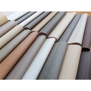 Rollo <span class=keywords><strong>de</strong></span> película decorativa <span class=keywords><strong>de</strong></span> PVC <span class=keywords><strong>de</strong></span> grano <span class=keywords><strong>de</strong></span> madera <span class=keywords><strong>de</strong></span> 0,30mm <span class=keywords><strong>de</strong></span> espesor mate para muebles <span class=keywords><strong>de</strong></span> puerta <span class=keywords><strong>de</strong></span> armario <span class=keywords><strong>MDF</strong></span>/Prensa <span class=keywords><strong>de</strong></span> membrana <span class=keywords><strong>de</strong></span> vacío - Product Image 5