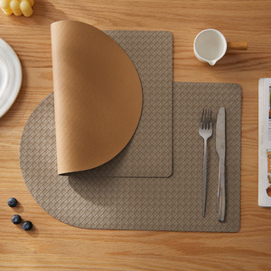 แผ่นรองจานรูปวงรีทำจากหนัง PVC ป้องกันความร้อนและน้ำมัน สำหรับโต๊ะอาหาร - Product Image 2