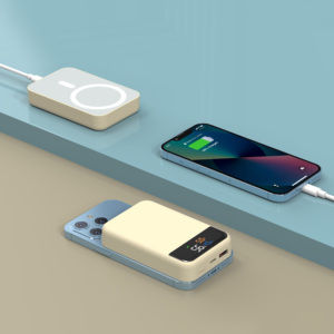 Cargador Portátil Mini de Alta Calidad con Carga Rápida de 10000mAh y Pantalla Digital - Product Image 3