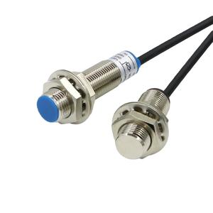 Capteur à effet Hall M8M12M18 pour détection de fer magnétique NJK-5002CA Normalement Ouvert NPNP8001 Deux ou Trois Fils. - Product Image 5
