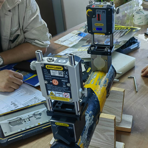 อุปกรณ์จัดตำแหน่งเพลา EASY-LASER สำหรับปั๊มและมอเตอร์ ปรับแต่งได้ตามความต้องการ OEM ระบบ 3 มิติ ไดนามิก IP67 หน้าจอ 7 นิ้ว ระยะวัด 5 เมตร ด้วยเลเซอร์ - Product Image 2
