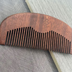 Vendita calda disponibile con Logo Laser personalizzato pettine in legno uso domestico classico strumento di massaggio tascabile antistatico naturale per il cuoio capelluto - Product Image 4