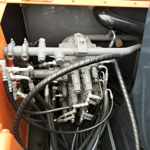 Sûr et fiable Japon Hitachi zx60 utilisé mini pelle 6 tonnes d'occasion pelle domestique en bon état - Product Image 5