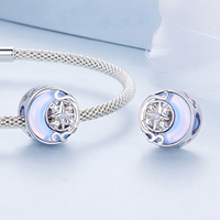 Breloque étoile plaquée argent avec pierres en zircon et incrustation irisée, cadeau romantique pour homme et femme
