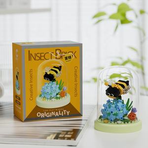 Lámpara de Mesa con Forma de Insecto y Flores, de Micro-piezas para Armar, Decoración Infantil para Escritorio, Juguete Educativo de Bloques de Construcción - Product Image 4