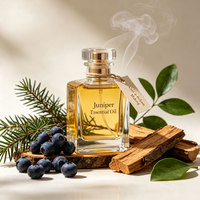 Extrait d'huile de genévrier, huile essentielle de baies de genévrier, arôme de genévrier, CAS 8012-91-7, arôme de genévrier pour la fabrication de parfums