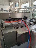 Tunnel de refroidissement automatique pour chocolat de 900 mm avec garantie d'un an, refroidisseur de chocolat pour moules à chocolat