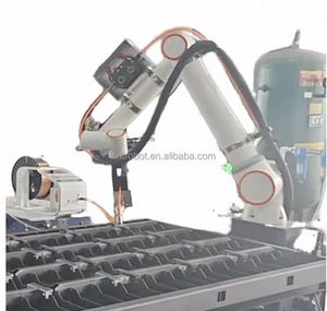 Bras robotique collaboratif, charge utile de 16 kg, portée de 1300 mm, IP54/IP65, 6 articulations rotatives pour la palettisation, le soudage, le vissage - Product Image 2