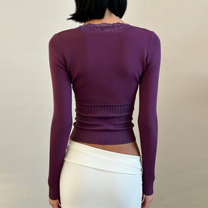Camiseta informal de manga larga con ribete de encaje morado para mujer, corte ajustado, cuello en V, botones en la parte delantera, suave y elástica - Product Image 5