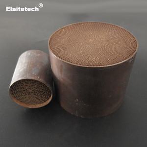 ประสิทธิภาพสูงเซรามิกcatalystและโลหะcatalystกับยูโร5สำหรับน้ำมันเบนซินหรือดีเซลรถยนต์ - Product Image 2