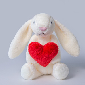EZBABY Shy <span class=keywords><strong>Bonnie</strong></span> Bunny Muñeco de Peluche Conejito con Zanahoria en Forma de Corazón, Juguete de Conejo con Estampado Floral de Alta Calidad, Relleno de Algodón PP, Regalo - Product Image 1