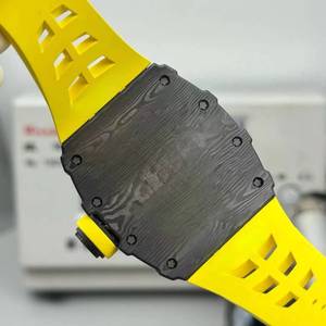 Nouvelle montre mécanique sportive décontractée pour homme, personnalisée, avec bracelet en caoutchouc en forme de barillet en fibre de carbone 3502, très vendue - Product Image 6