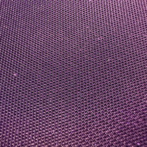 Tela de malla brillante de poliéster 100% de 270GSM personalizada, con brillo <span class=keywords><strong>morado</strong></span> y spandex, anti-bolitas, resistente a desgarros, para prendas de exterior. - Product Image 5