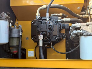 Excavadora Usada SANY SY205H de 20 Toneladas, Hidráulica, de Alta Resistencia, con Certificación CE, Alto Rendimiento, Bajo Precio, Bomba - Product Image 4