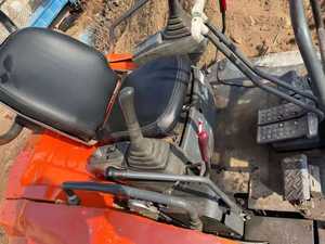 Excavadora de orugas Hitachi Zaxis Zx35 usada, 3,5 toneladas, Mini Zx35u, con accesorios, hidráulica, para el uso de la energía, con el sistema de la energía hidráulica - Product Image 6