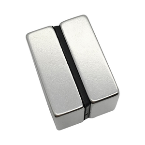 Aimants en néodyme Neocube 5 mm plaqués or N42 5 mm x 5 mm x 5 mm - Product Image 3