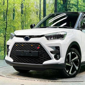 Parrilla Delantera para Toyota Raize, Color Negro Mate, Material PP, para Modelos 2022-2025, con Luces Amarillas, Accesorio de Mejora - Product Image 2