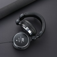 Casque de studio professionnel supra-auriculaire 50 mm, interface 3,5 mm, prise détachable 6,35 mm, prêt à être expédié.