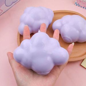 Vente en gros de balles anti-stress populaires, Cloud Fidgets, jouets sensoriels à presser, jouets anti-anxiété, cadeaux pour enfants et adultes autistes - Product Image 6