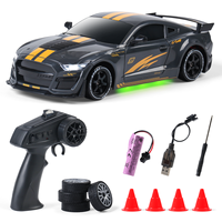Dwi Dowellin - Coche Deportivo RC en Miniatura con Tracción en las Cuatro Ruedas a Escala 1/24, Juguete de Control Remoto Eléctrico para Niños