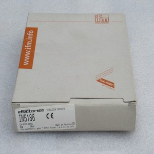 Un capteur de proximité IFM New IN5186 en boîte - Product Image 1